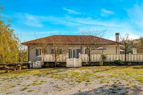 Villa Poesia, 7 pax with pool