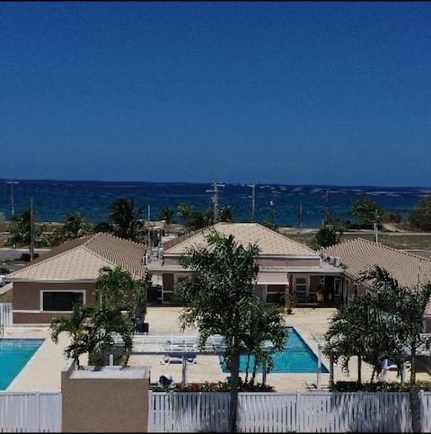 Starlink/Solar/Pool/1 Parking/Gym