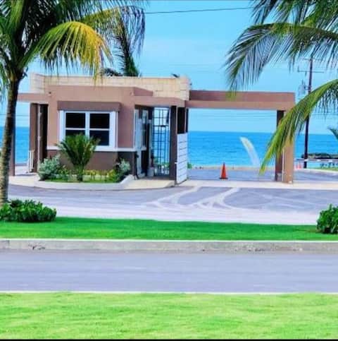 Starlink/Pools/Solar/1 Parking/GYM