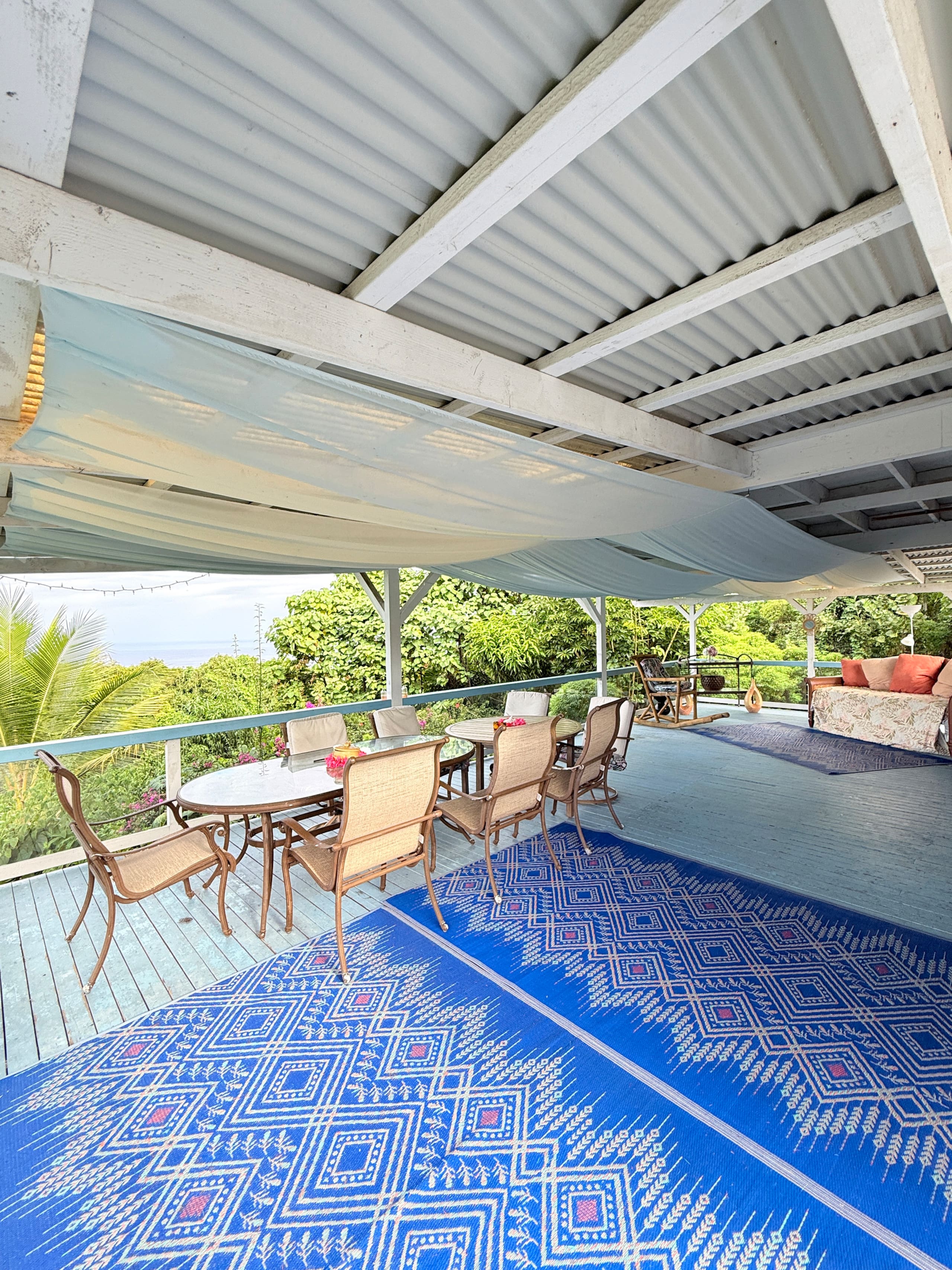 Charming farmhouse with huge oceanview patio lanai - Image 35
