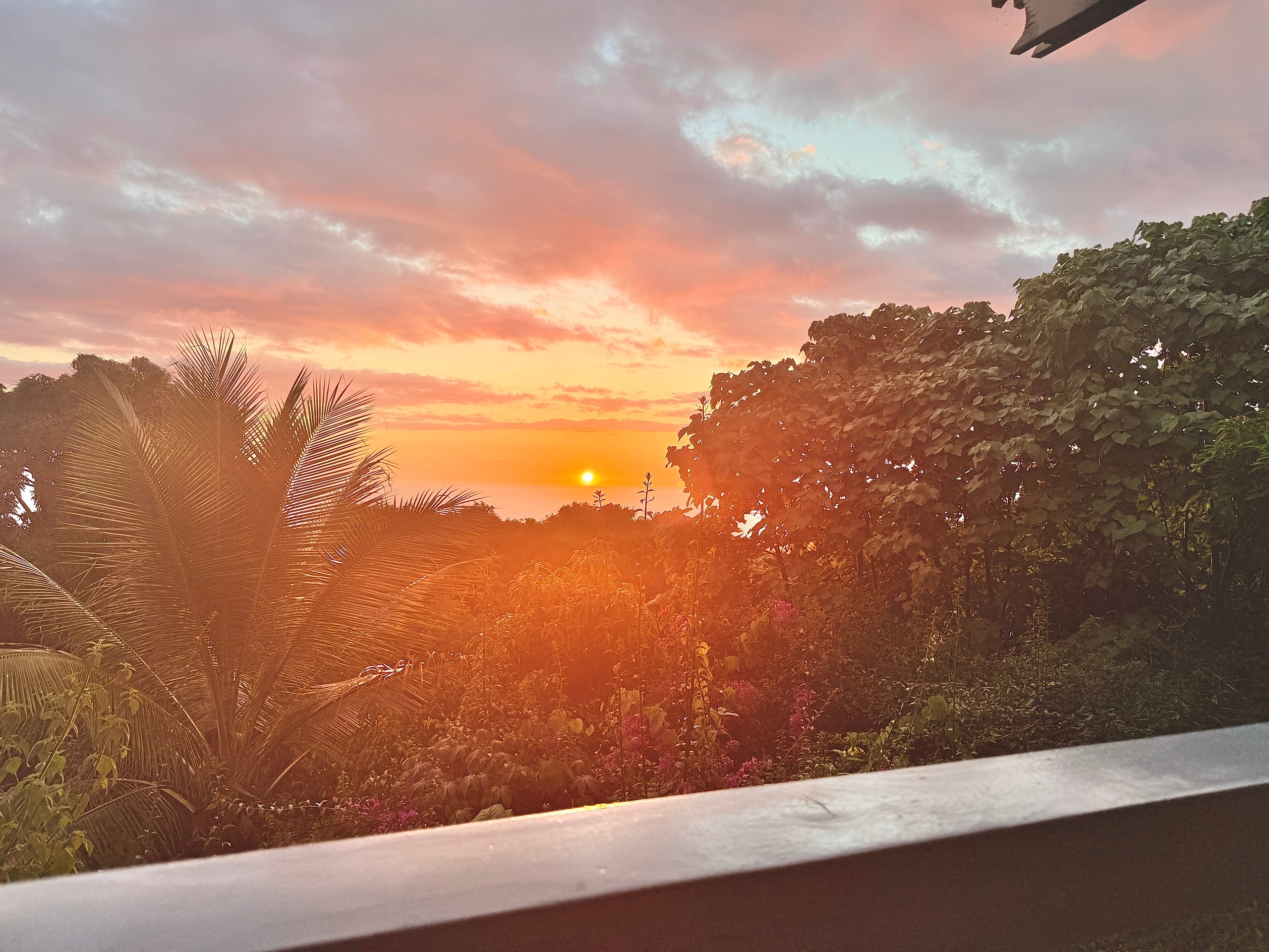 Charming farmhouse with huge oceanview patio lanai - Image 42
