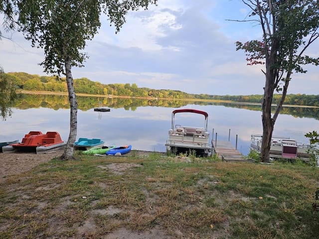 Charming, Keewahtin Lake Home