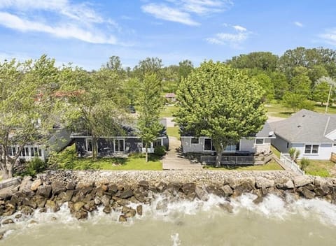 Two Cottages on Lake Erie