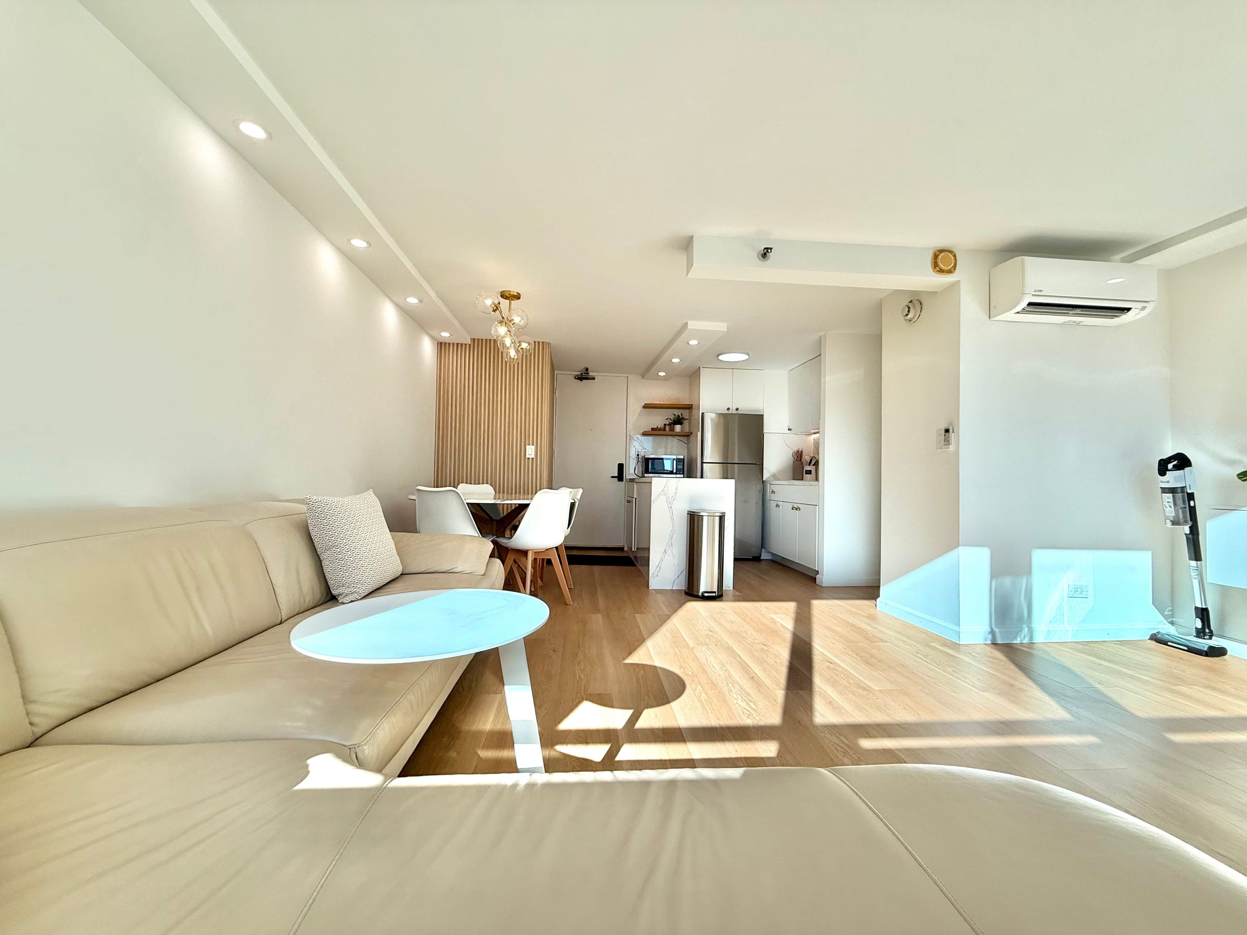 Waikiki City View + Infinity Pool #5 Free parking! - Image 26