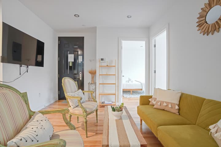 Delightful 3-bedrooms Downtown Gem With Balcony - ニューヨーク