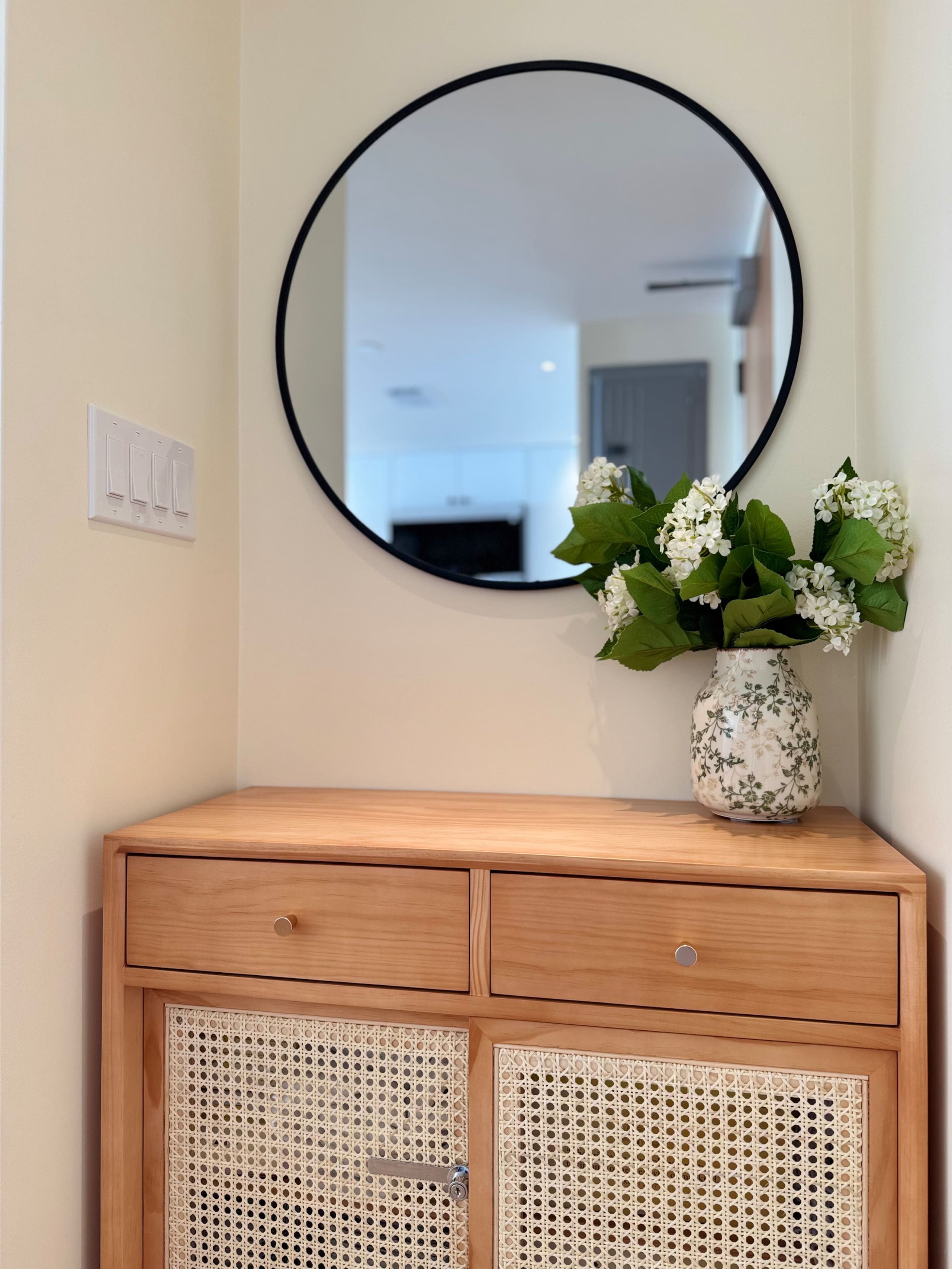 Condo in Honolulu · ★4.86 · 1 bedroom · 2 beds · 1 private bath - Image 30