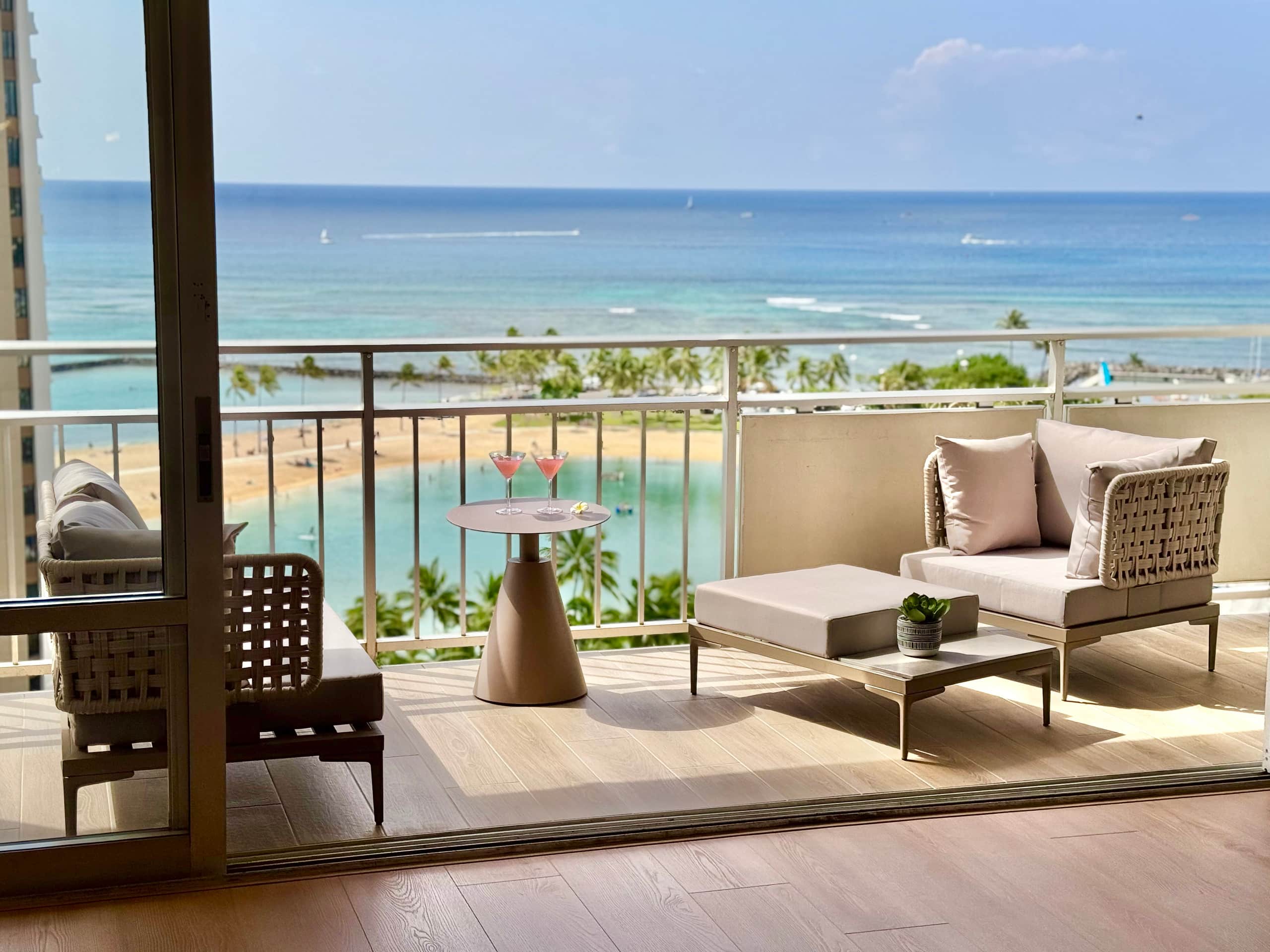 Condo in Honolulu · ★4.86 · 1 bedroom · 2 beds · 1 private bath - Image 6