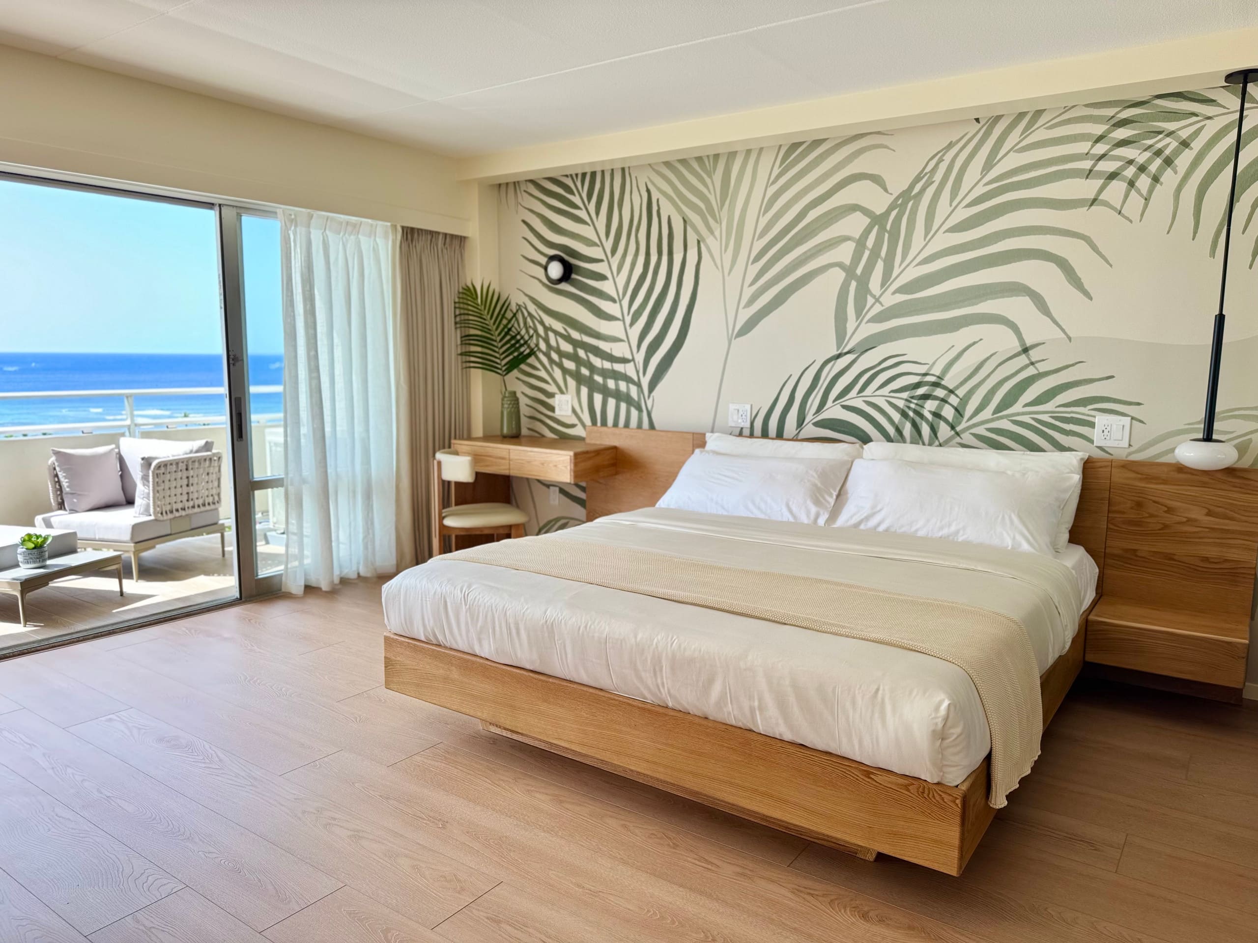 Condo in Honolulu · ★4.86 · 1 bedroom · 2 beds · 1 private bath - Image 19