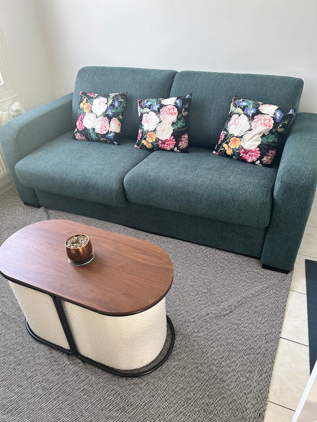 Top Airbnb: Apartment 4 Pers Near Le Bourget CDG and Paris à Le Blanc Mesnil