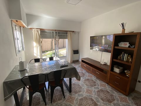 Duplex 3 with private parking and grill