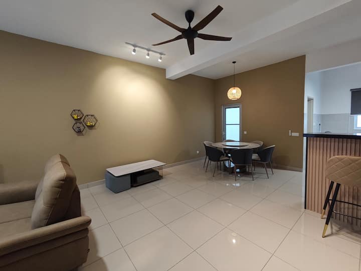 Home Away From Home: Cozy Living - Jenjarom