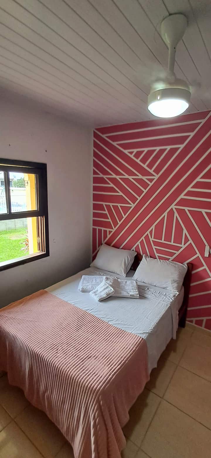 Schlafzimmer 1