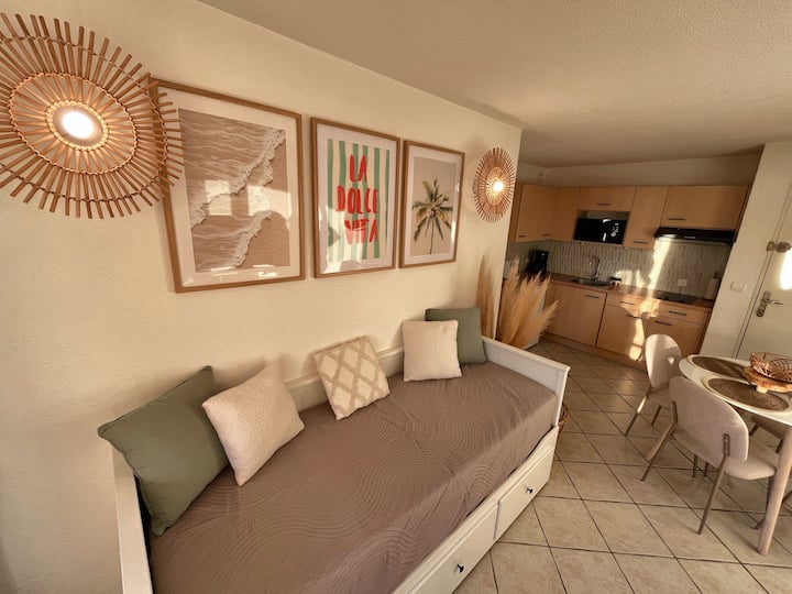 Appartement à 150m De La Mer - Saint-Aygulf
