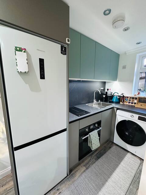Top Airbnb: Studio Flat in Wythenshawe