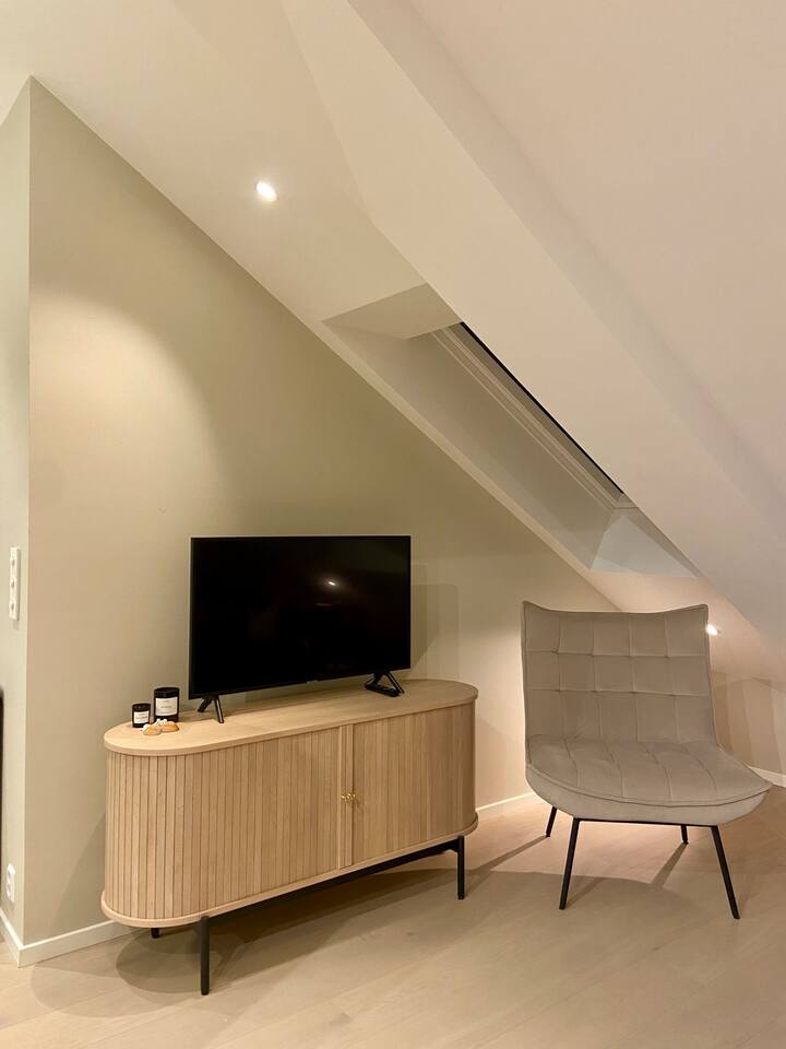 Modern & Stylish Apartment | Quiet Area, Balcony - Oslo