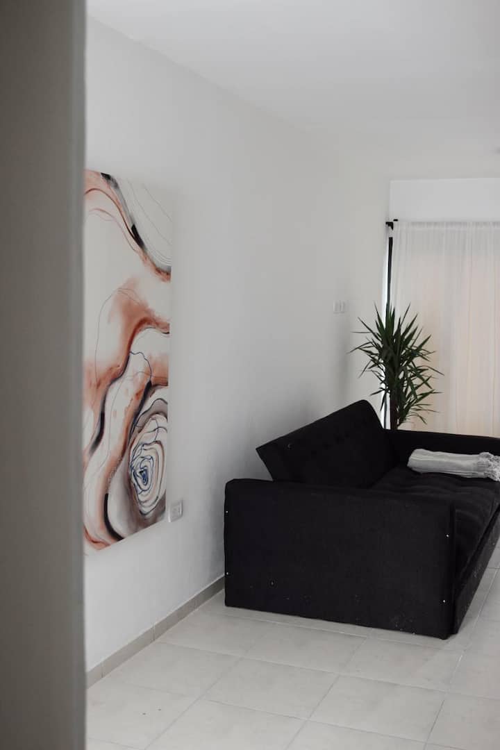 Moderno Departamento + Cochera En Edificio - Goya