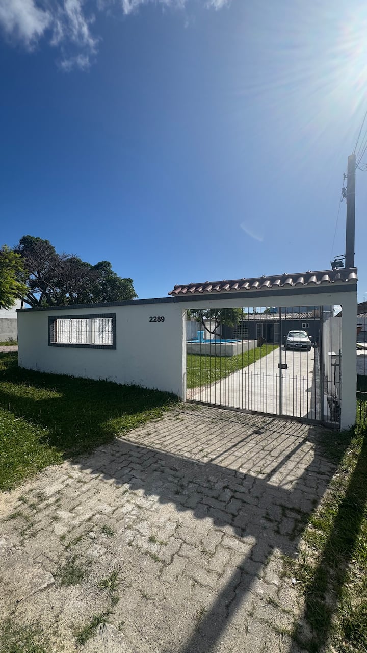 Casa Com Piscina No Laranjal - Pelotas