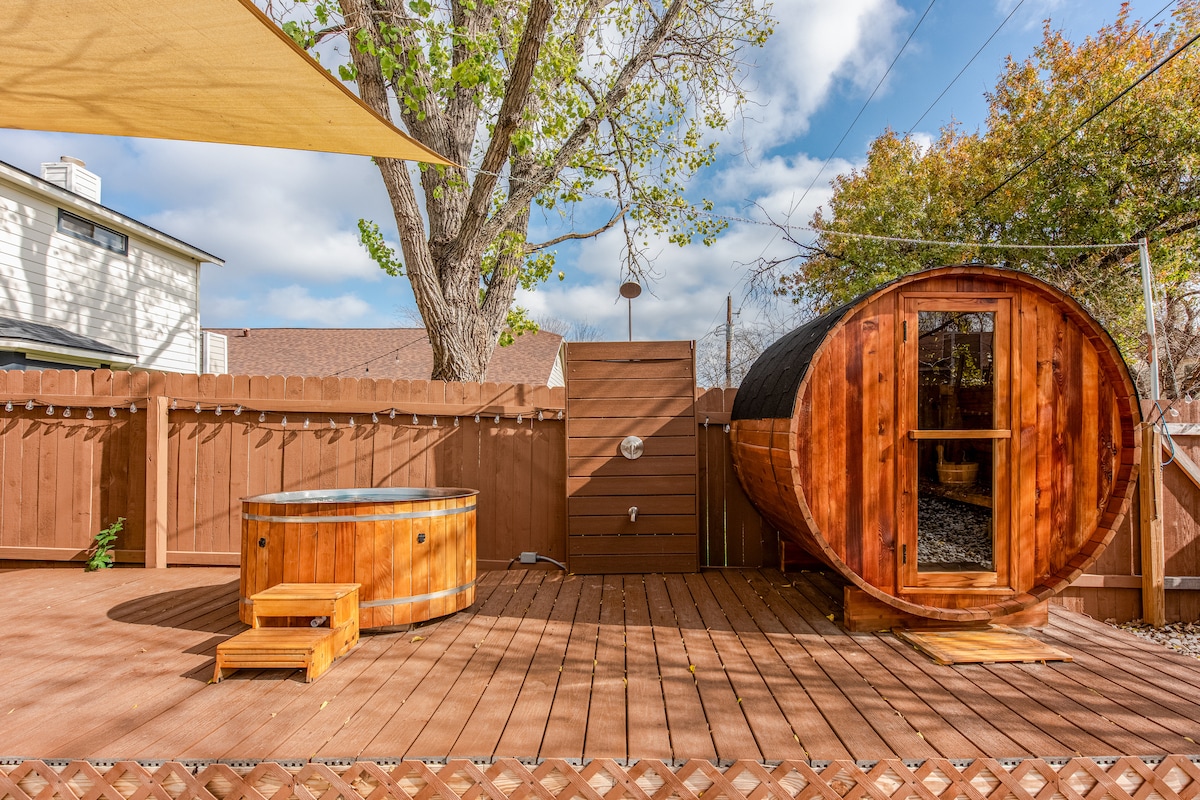 The Bathhouse - Sauna & Steam, Cold Plunge/Hot tub
