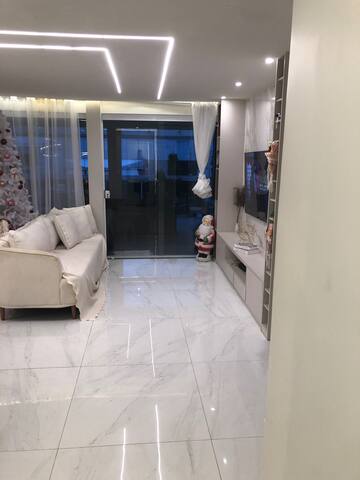 Apartamento moderno e espaçoso gallery image 5