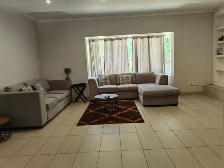 Umhlanga Self-catering House -