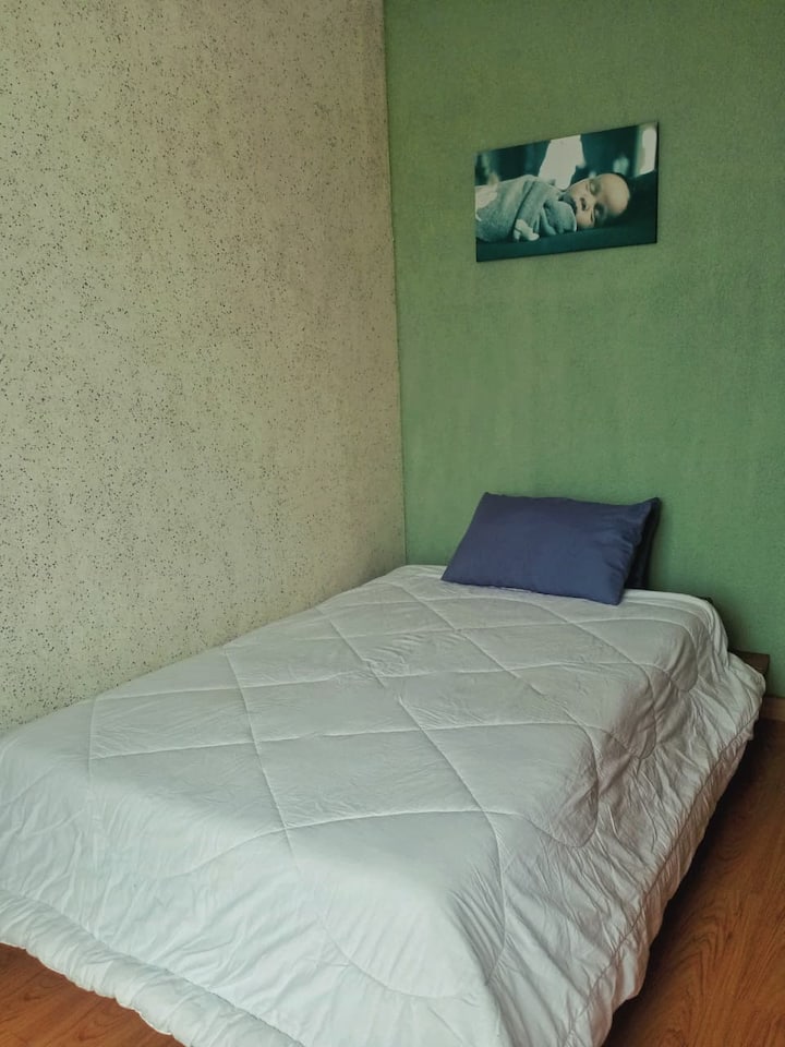 غرفة النوم 1