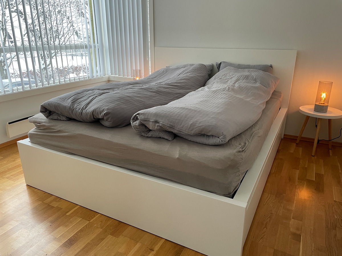 საძინებელი 1