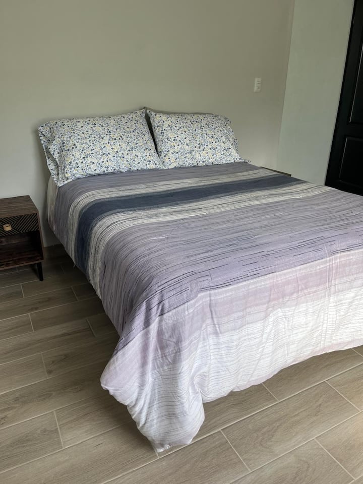 საძინებელი 2