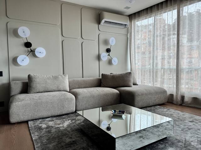 Lux apartment, spectacular views gallery image 2