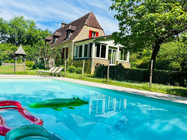 Belle Maison En Pierre Avec Piscine Privée - Dordogna
