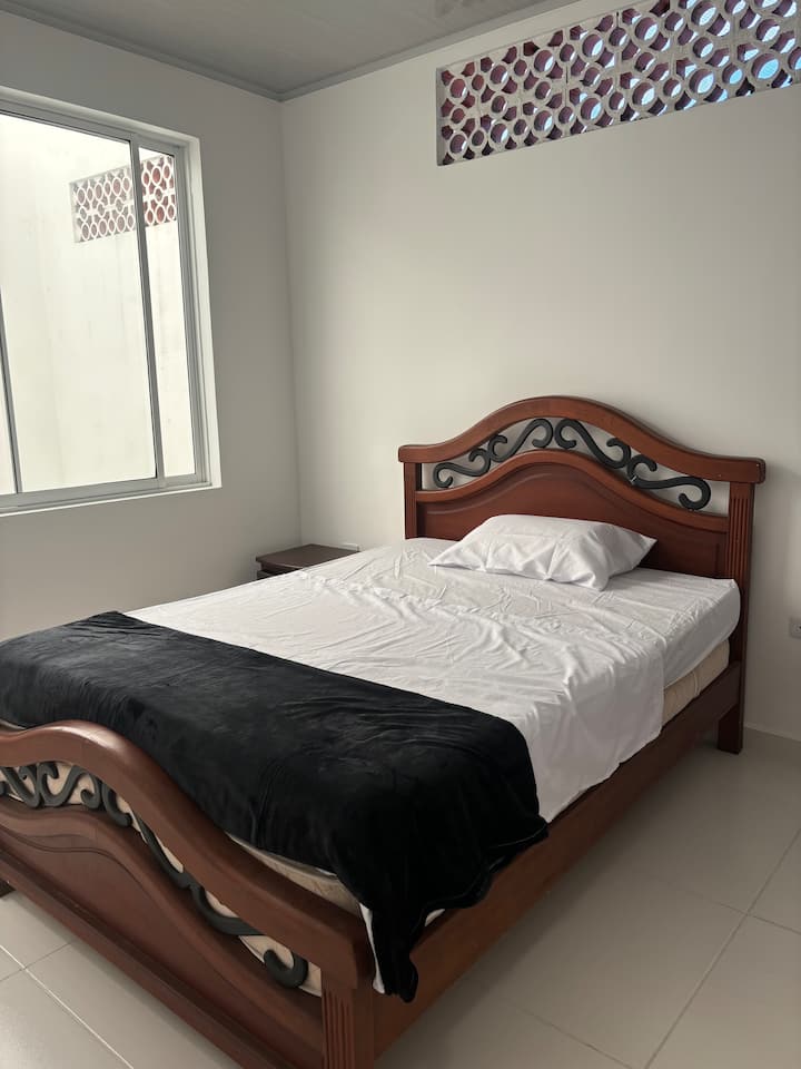 Priestranná izba s dvojlôžkom