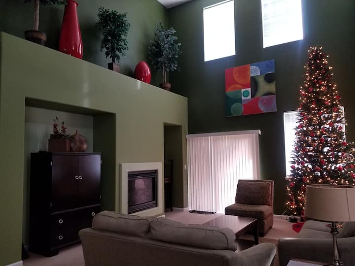 Beautiful Spacious House 5 Rooms - Reno