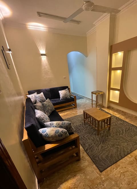 Luxe Nest Apartment 102