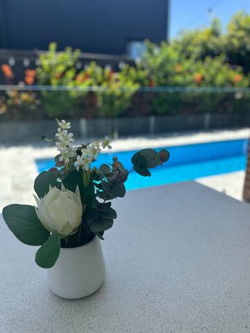 Surfcoast escape with pool gallery image 3