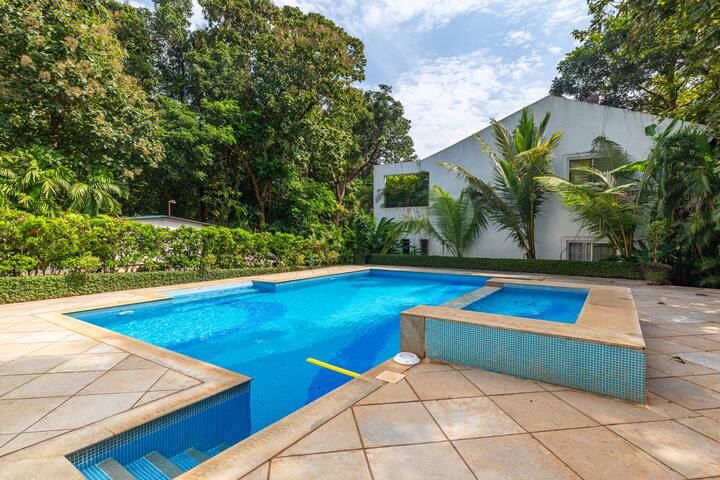 Pool image 1