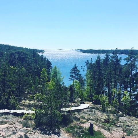 Secluded unique accommodation by the sea