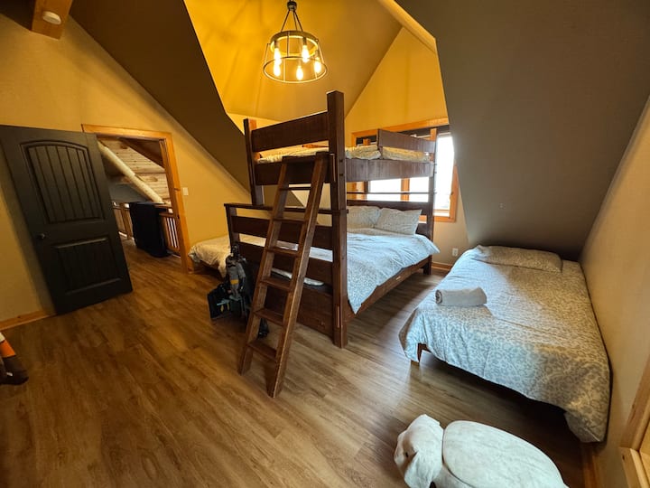 საძინებელი 3