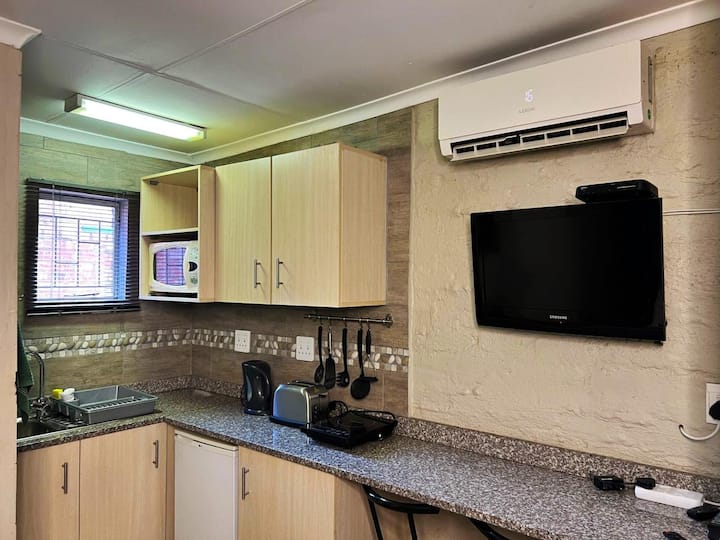 Serenity Guest Village - Room 1 - Potchefstroom