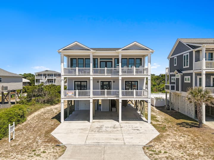 Oceanview Escape At Bikini Pearl, Oak Island - Oak Island, NC