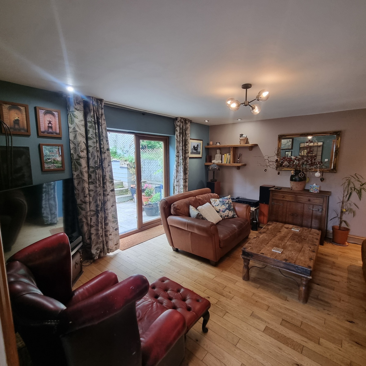 Top Airbnb: Calderbrook House in Hebden Royd