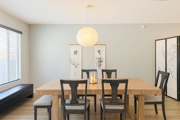 逃避 Tokyo Escape – Pool, Close to Chinatown + Strip gallery image 5