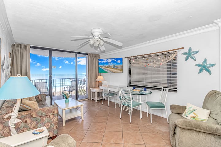 Oceanfront Escape | Boardwalk + Beachfront Pools! - Myrtle Beach, SC