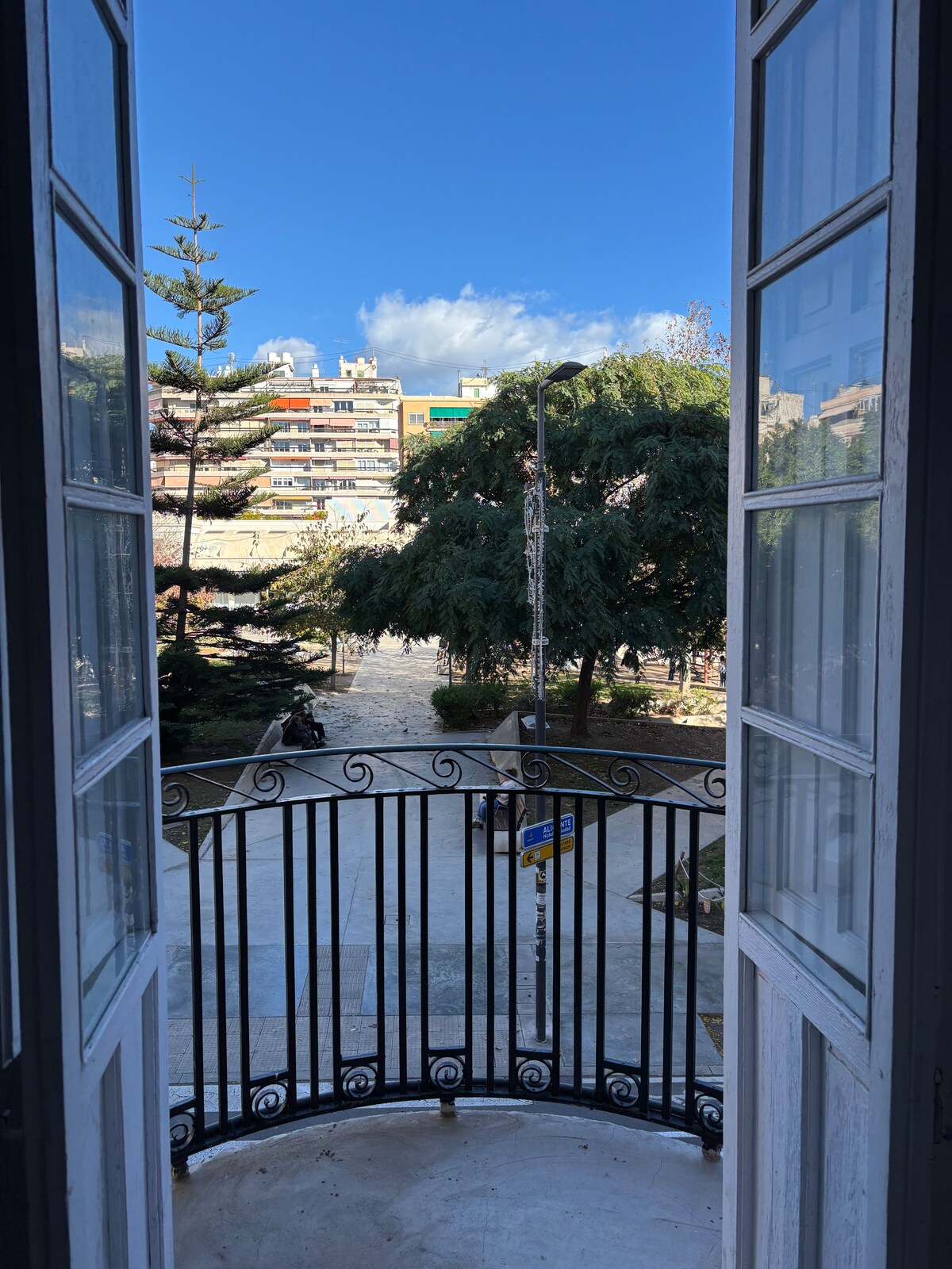 Casa Tierra — view 2