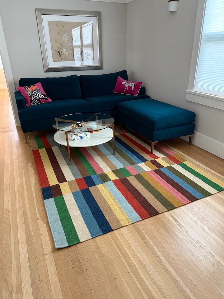 Newly Renovated, Chic Appartment - Oakland, CA