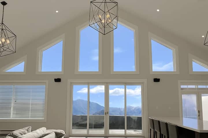 Sky-View Cottage - 5 Bedroom View home 265