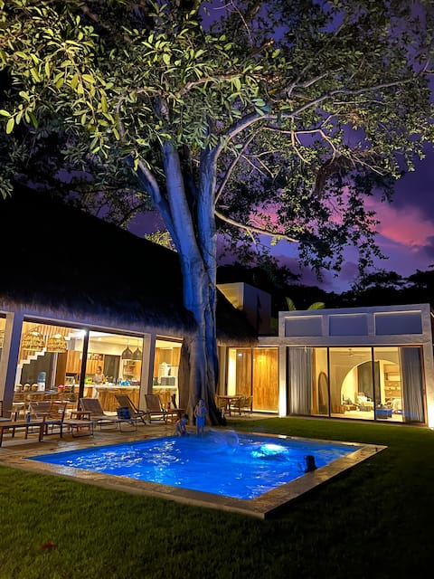 Spacious house with a private beach