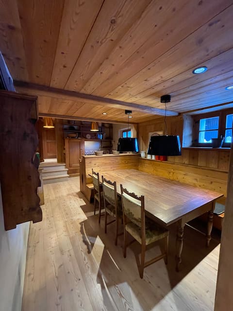 The chalet in the village between Champoluc and Antagnod