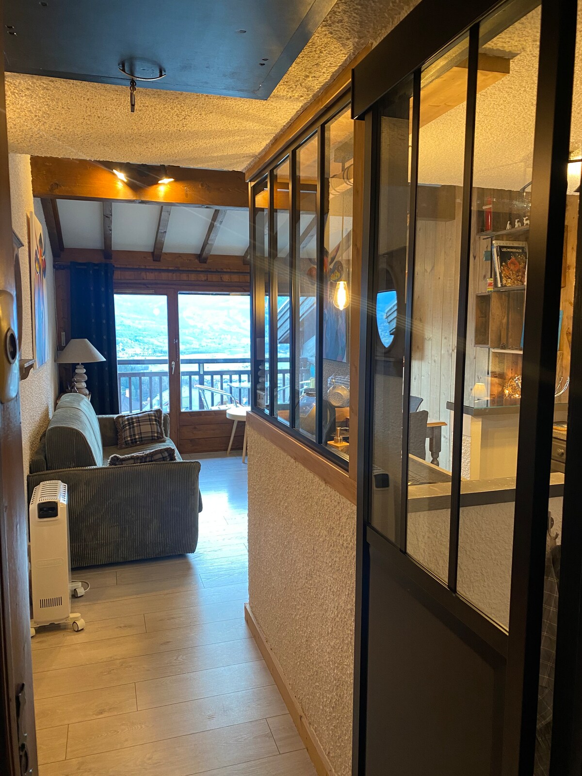 Top Airbnb: Cozy apartment with nice view near the center. in Saint Gervais Les Bains