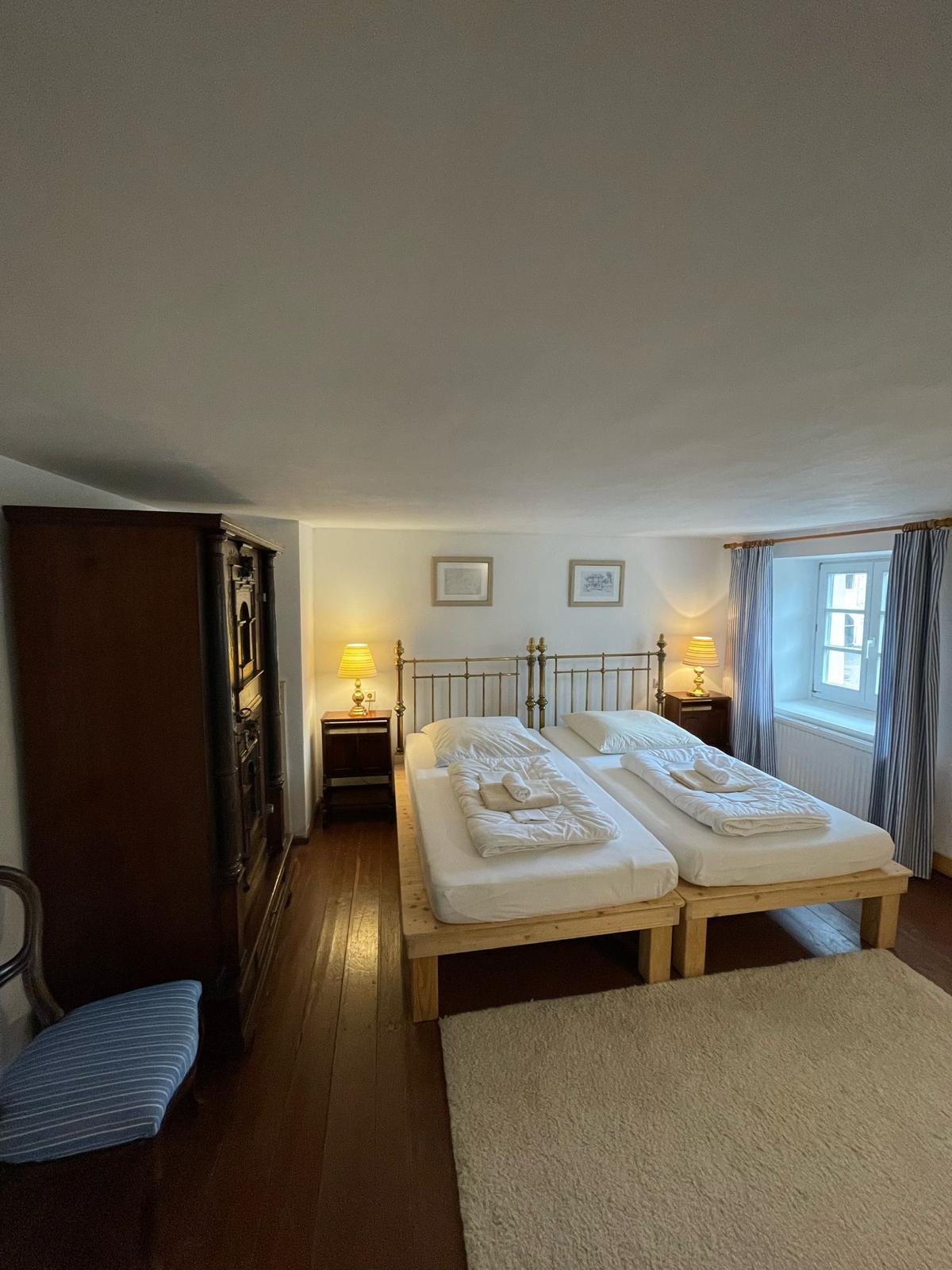 საძინებელი 2