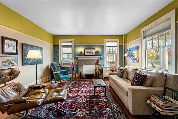 Historic Charles Town- Artist's Home - Harpers Ferry, WV