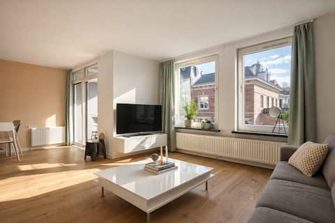 Comfy beds•Quiet Bedroom•Walk score 98•A+location